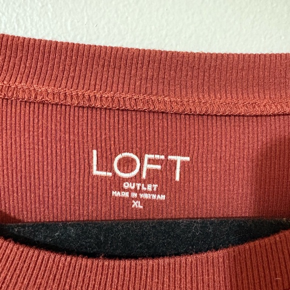 LOFT Women's Brick Red Long Sleeve Tee - Picture 4 of 7